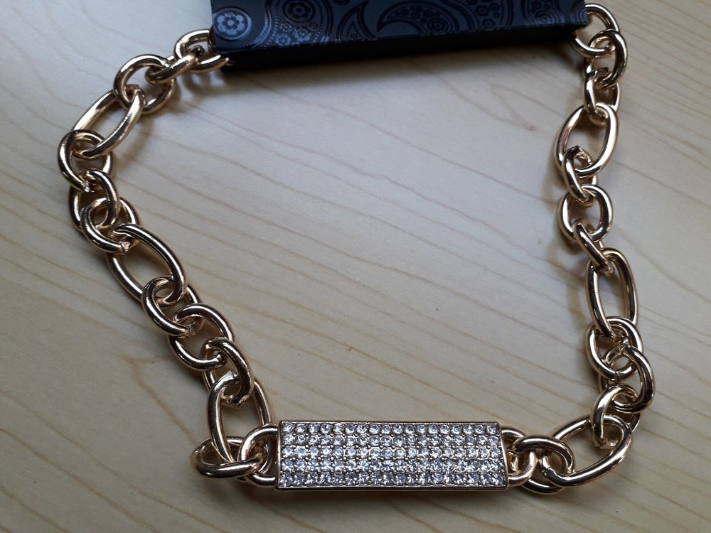 BNWT Accessories Diamante Bar on Gold Tone Metal Chain Short Collar Necklace