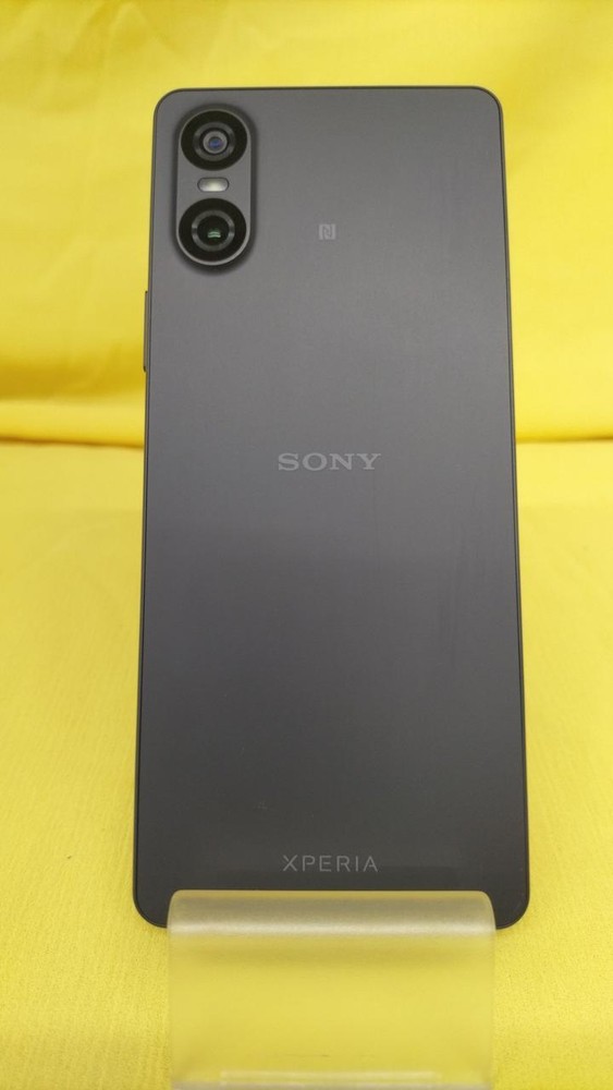 Smartphone model number  XQ ES44SONY   SIM free