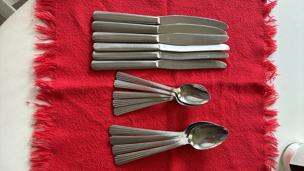 SILCO Stainless Steel Flatware Vintage/Discontinued butter knives and spoons