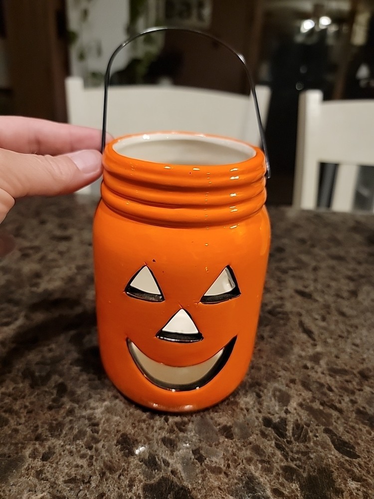 Adorable Thick Ceramic Pumpkin Candle Jar With Handle for Halloween NWOT