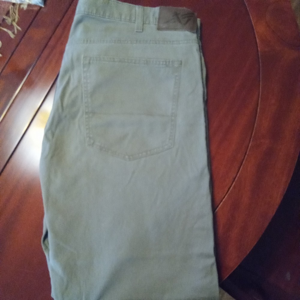 PANTALONES DE LONA INFORMALES DOCKERS PARA HOMBRE EN VERDE OLIVA TALLA 38X30