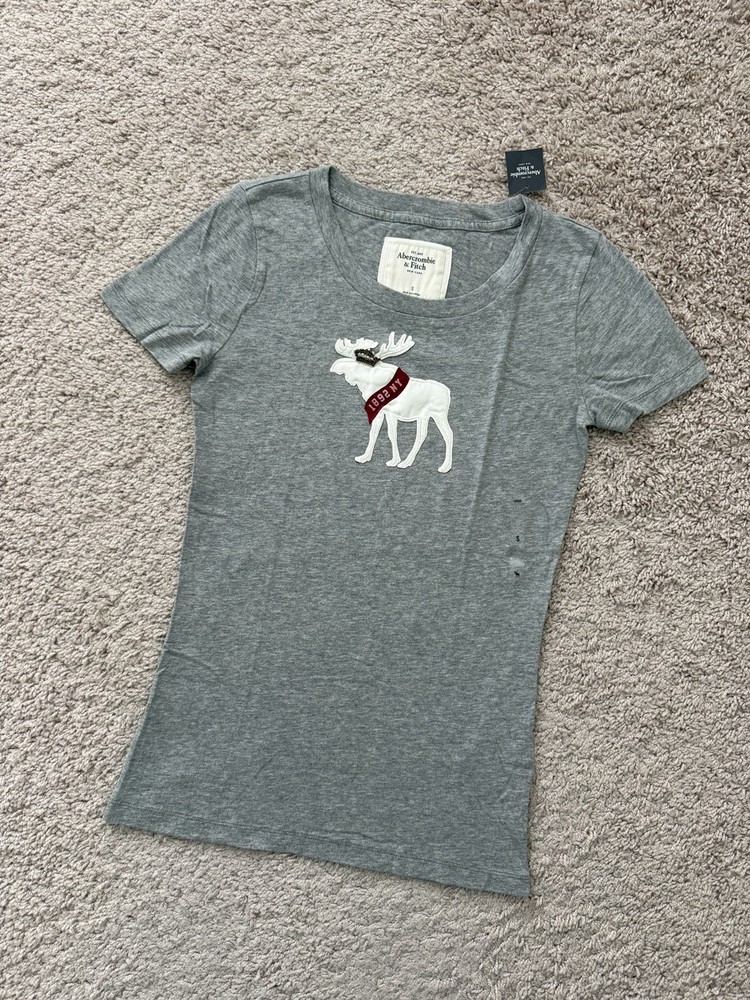 NWT Abercrombie & Fitch Y2K Embroidered Moose SS T-Shirt Womens Sz S Gray-image