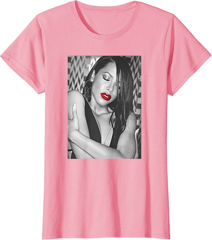Aaliyah Red Lipstick Woman R&B Hip Hop Music Ladies' Crewneck T-Shirt-image