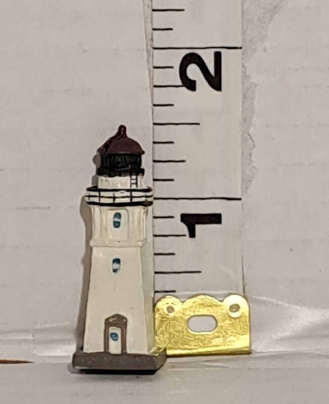 Danbury Mint Christmas Tree Lighthouse Diamond Head Hawaii Replacement Piece