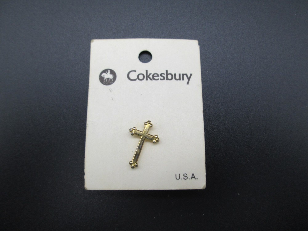 Cokebury Gold Tone Religious Cross Lapel Hat Pin Tie Tack Vintage Estate USA