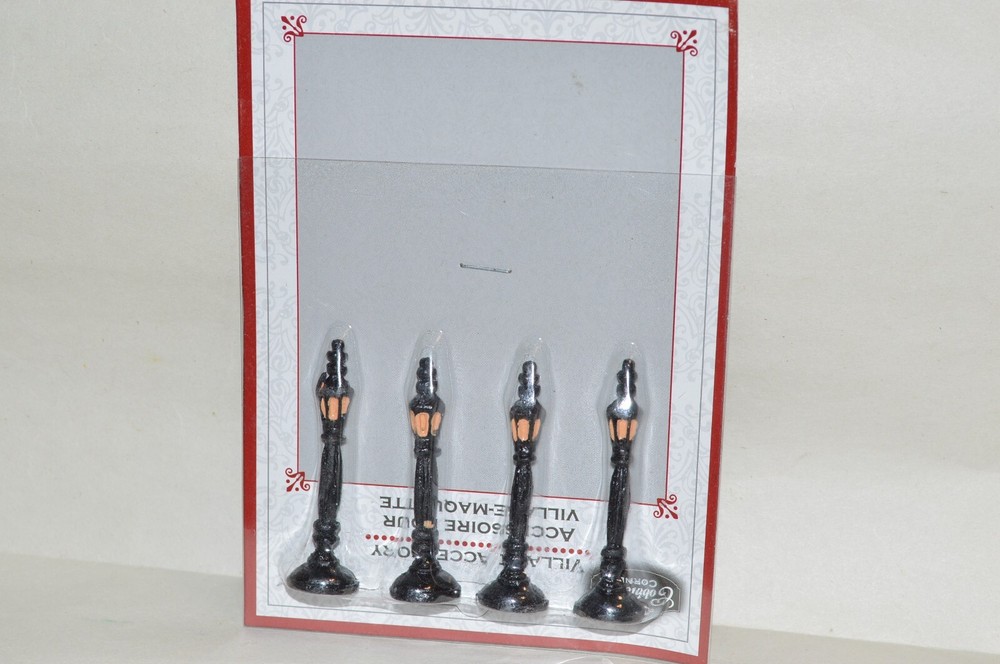 Christmas Holiday Cobblestone Corners Village Accessory #2 Street Lights