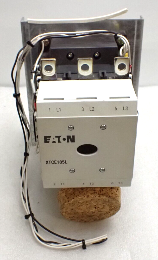 EATON XTCE185L 3 Pole 600V 225 Amp Contactor 24-48VDC Coil and Mounting Plate