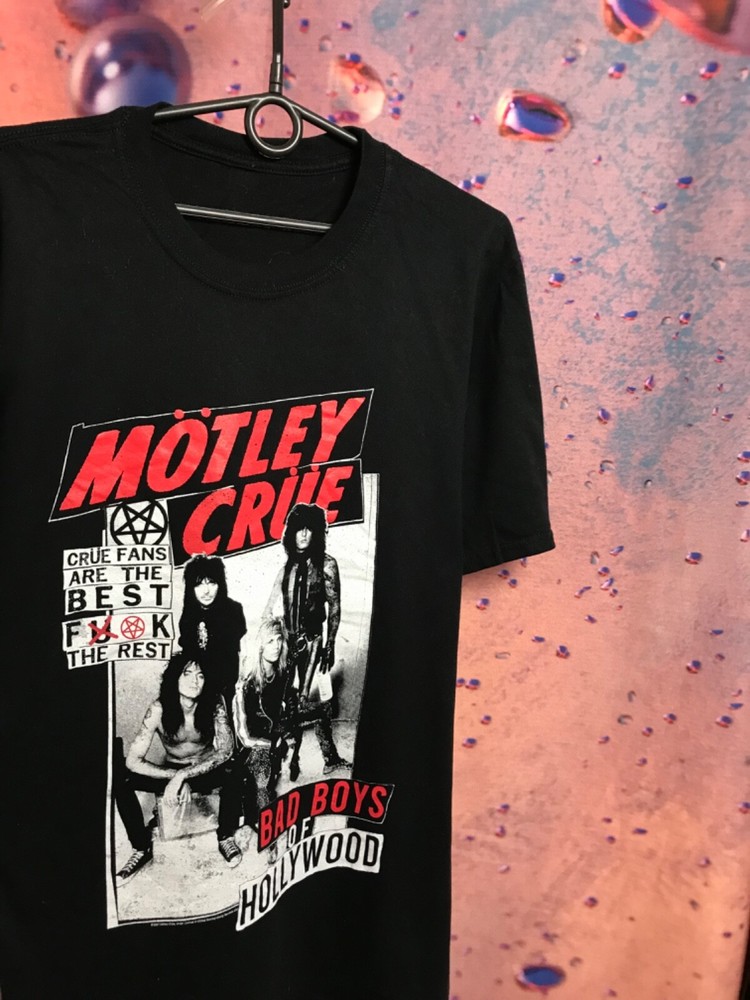 Vintage Motley Crue rock band t-shirt collectible 80s tee