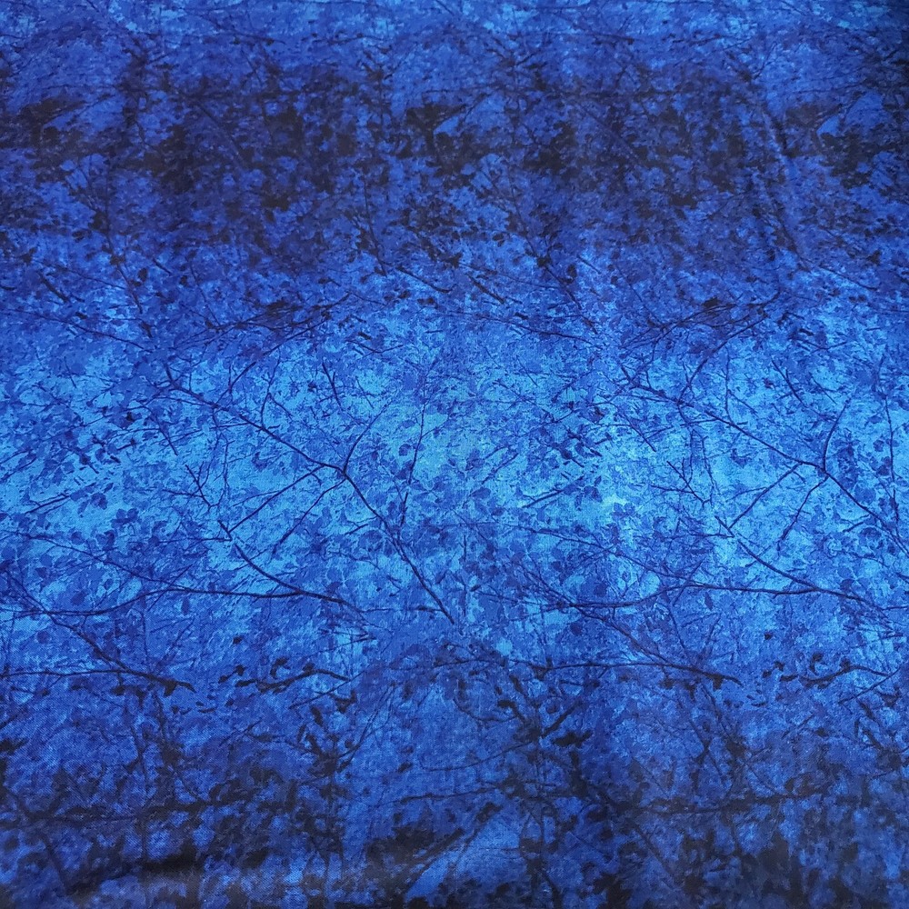 BEAUTIFUL  Blender Dark Blue Ombre Tree Fabric 100% Cotton FQ HY BTY