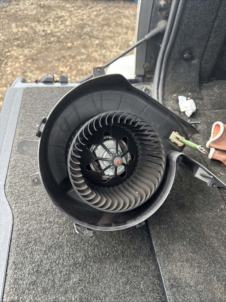 VAUXHALL SIGNUM MK1 HEATER MOTOR MANUAL AIR CON 2003-2008 007017J (box4)