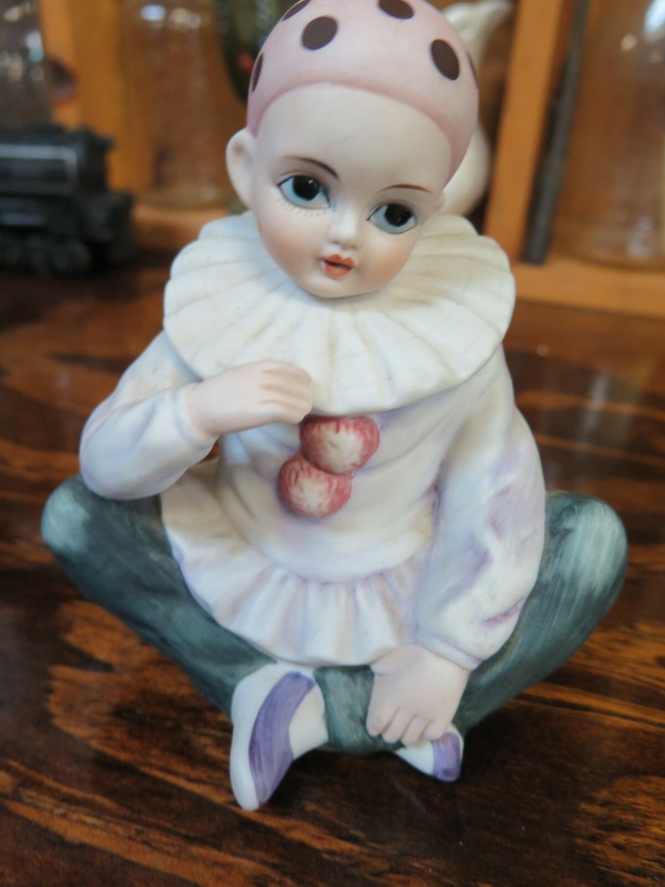 Vintage Pierrot MANN Harlequin Clown Doll Japan Music Box 6 Inch Figurine