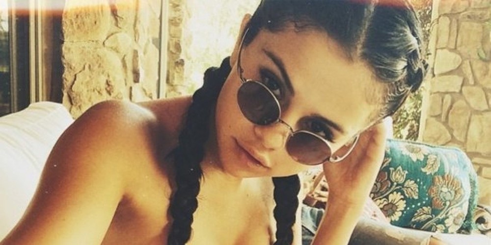 Selena Gomez With Side Braids 8x10 Picture Celebrity Print