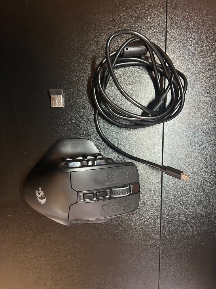 M811 PRO Wireless MMO Gaming Mouse, 15 Programmable Buttons RGB Gamer Mouse