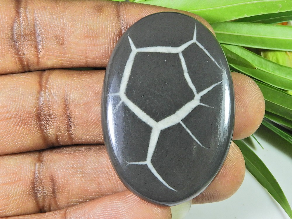 AAA Natural Septarian Black Crystal Gemstone for Jewelry Making 25x47x5mm-image