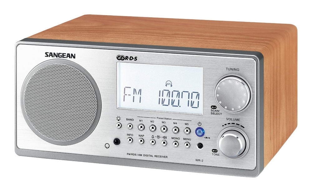 WR-2 AM/FM-RBDS Wooden Cabinet Digital Tuning Radio (Walnut)