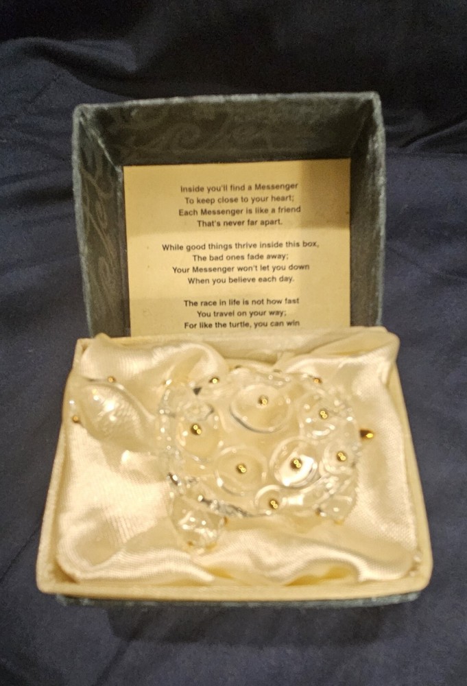 About Face Designs 2000 FRIENDS Messengers Turtle Figurine New In 3 inch Box-image