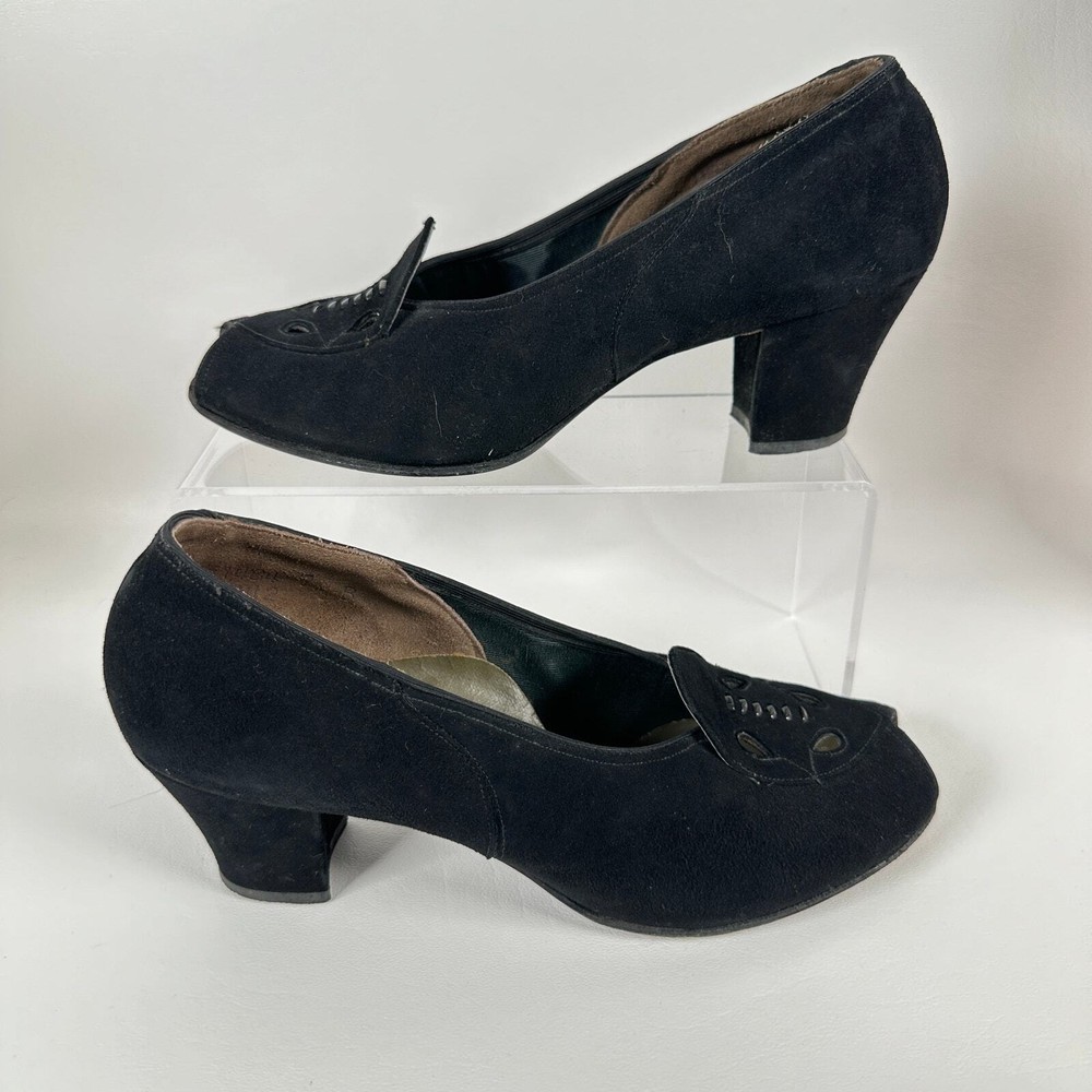 Vintage 1940s Black Suede Peep-Toe Heels by Hug-Tite Size 6.5/7