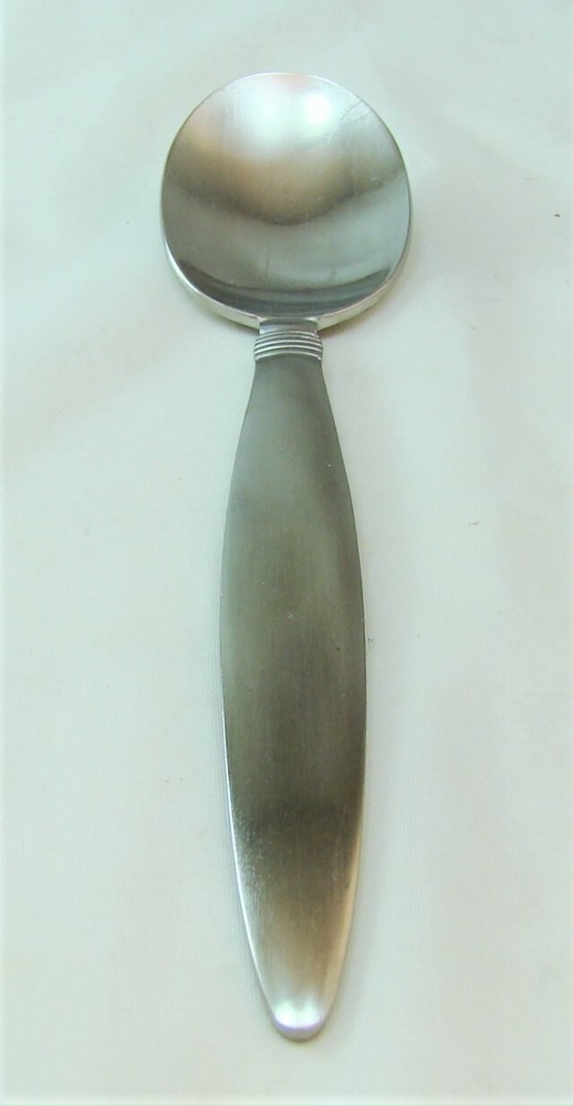 Pfaltzgraff Stainless Steel SATIN RALEIGH Oval Soup Spoon