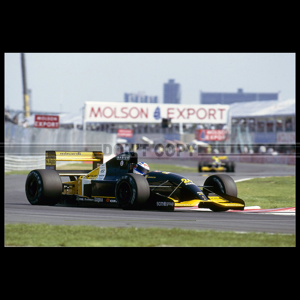 MINARDI M192 F1 Model Car Gianni Morbidelli Canada Grand Prix 1992 Collectible Racing Replica