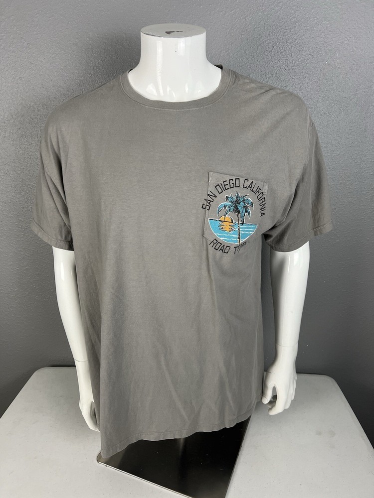 COMFORT WASH ( Hanes ) Men’s Pocket T Shirt Size Large ( San Diego CA. ) NWT