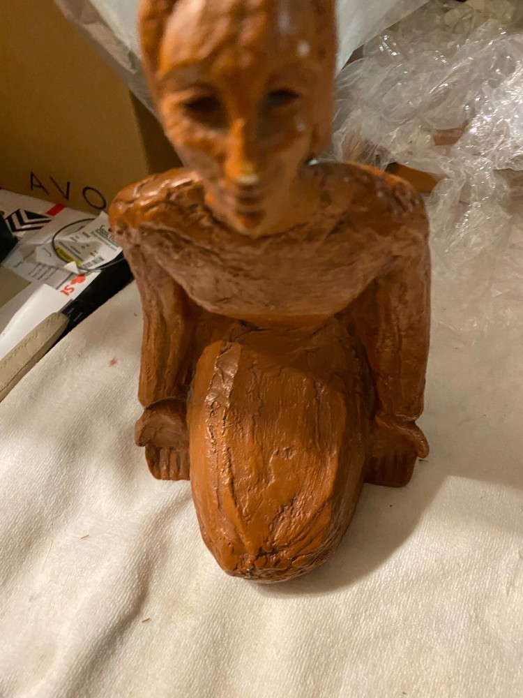 Vintage 1973 Abbey Press St Meinrad Figurine woman kneeling modernist sculpture.-image