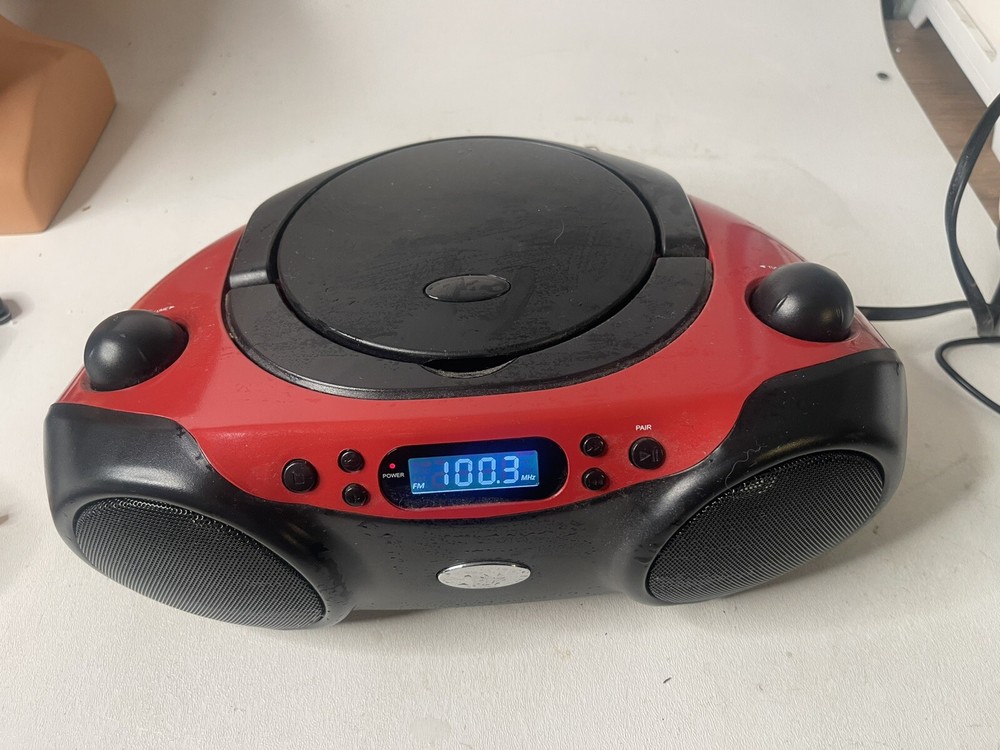 ONN Bluetooth CD Boombox Black AAABLK100009771, New Open box, No box.-image