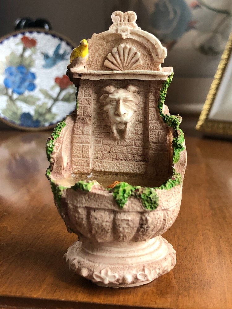 Miniature Dollhouse Antique Fountain Replica Bird Bath Hand Crafted Painted 1:12
