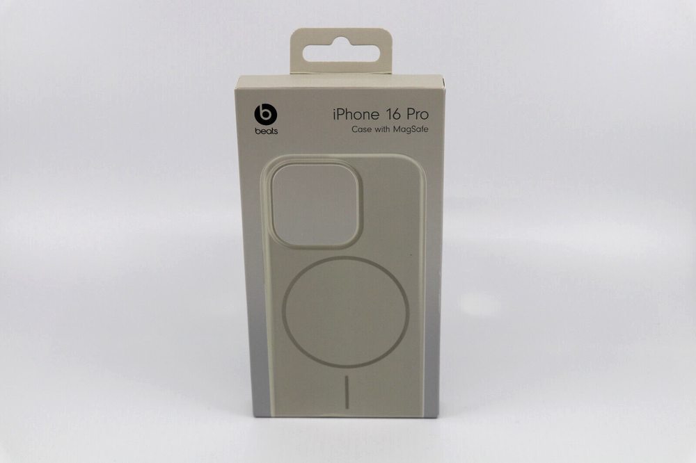 Beats iPhone 16 Pro Case with MagSafe – Summit Stone