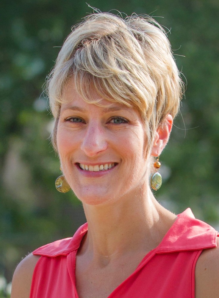 Miller Laurie Short Hair 8x10 Picture Celebrity Print