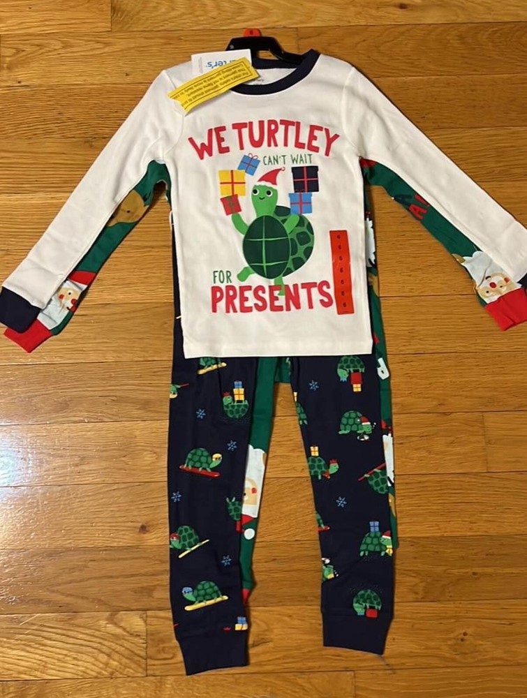 Carter’s boys 4-Piece 100% Snug Fit Cotton PJs size 6. New