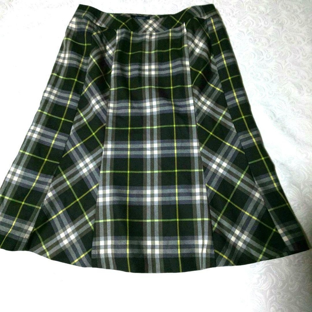 Burberry London Nova Check Skirt Green Size 13 Plaid Flared Vintage Style