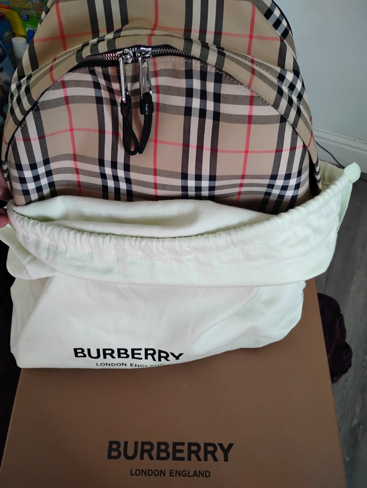 BURBERRY Authenticated  ORIGINAL BOX  & TAGS  Item Number 8016106