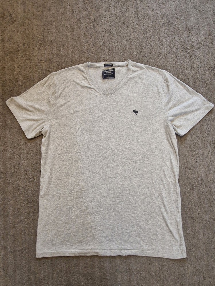 Abercrombie Fitch Mens Tshirt Large Grey V Neck 100% Cotton Moose Logo Casual-image