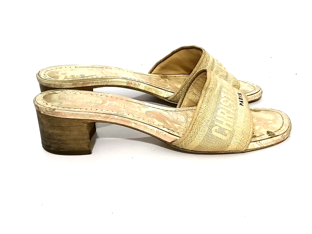 DIOR Pink White Embroidered Canvas Dway Slide Sandals EU37 US7