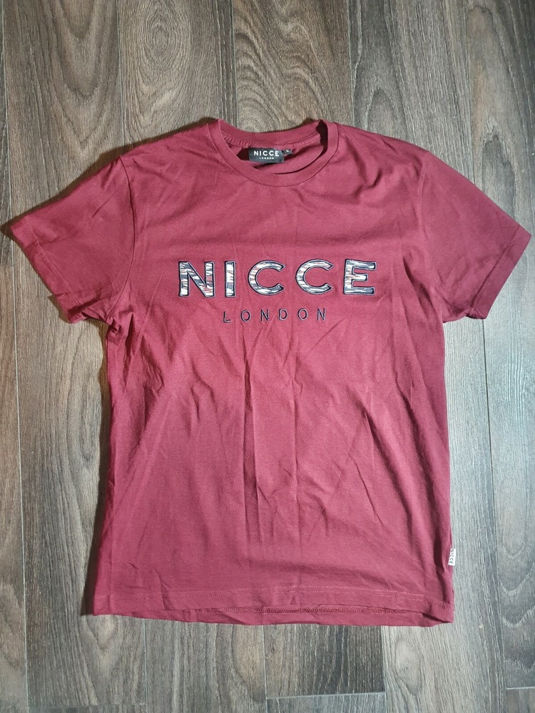 Nicce Embroidered Maroon Spell Out T-Shirt Size S BNWOT
